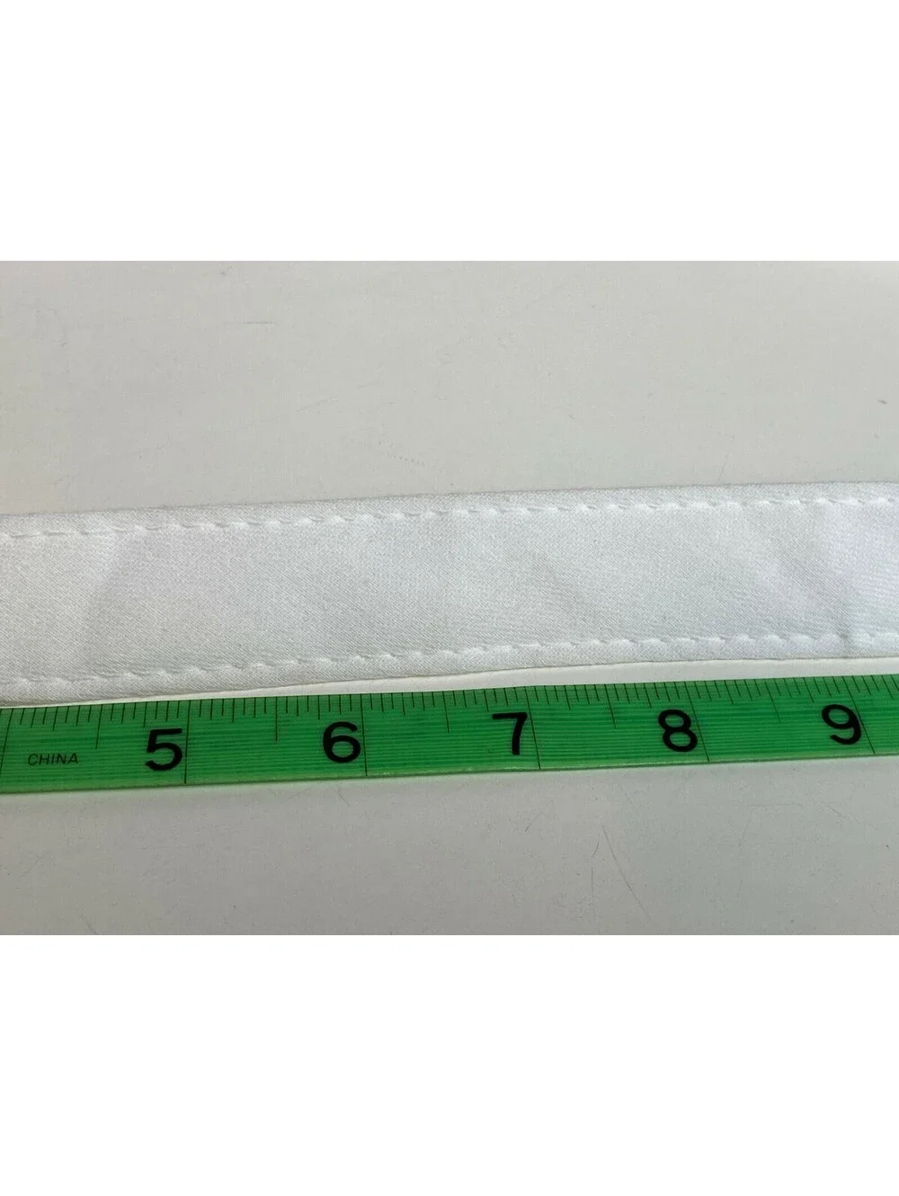 Unbranded White Vinyl and Cotton-Like Trim Ribbon, 2 Yards, New with Tags